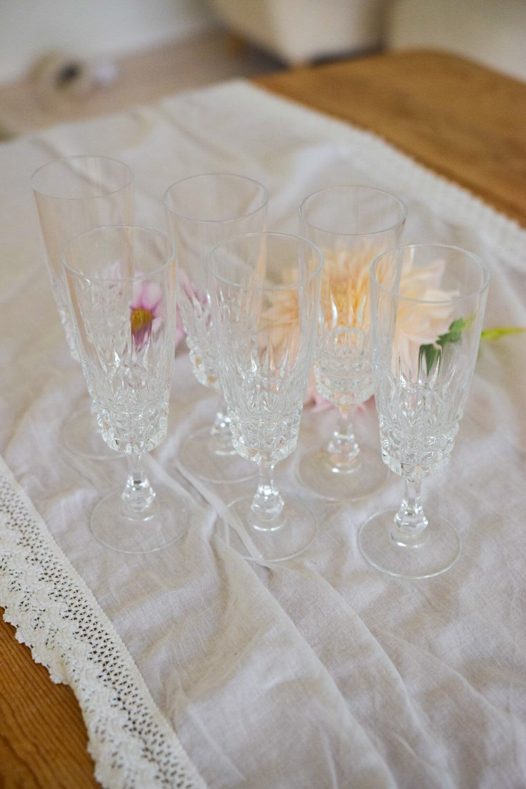 Set med 6st vackra champagneglas