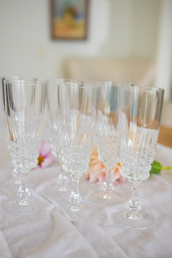 Set med 6st vackra champagneglas